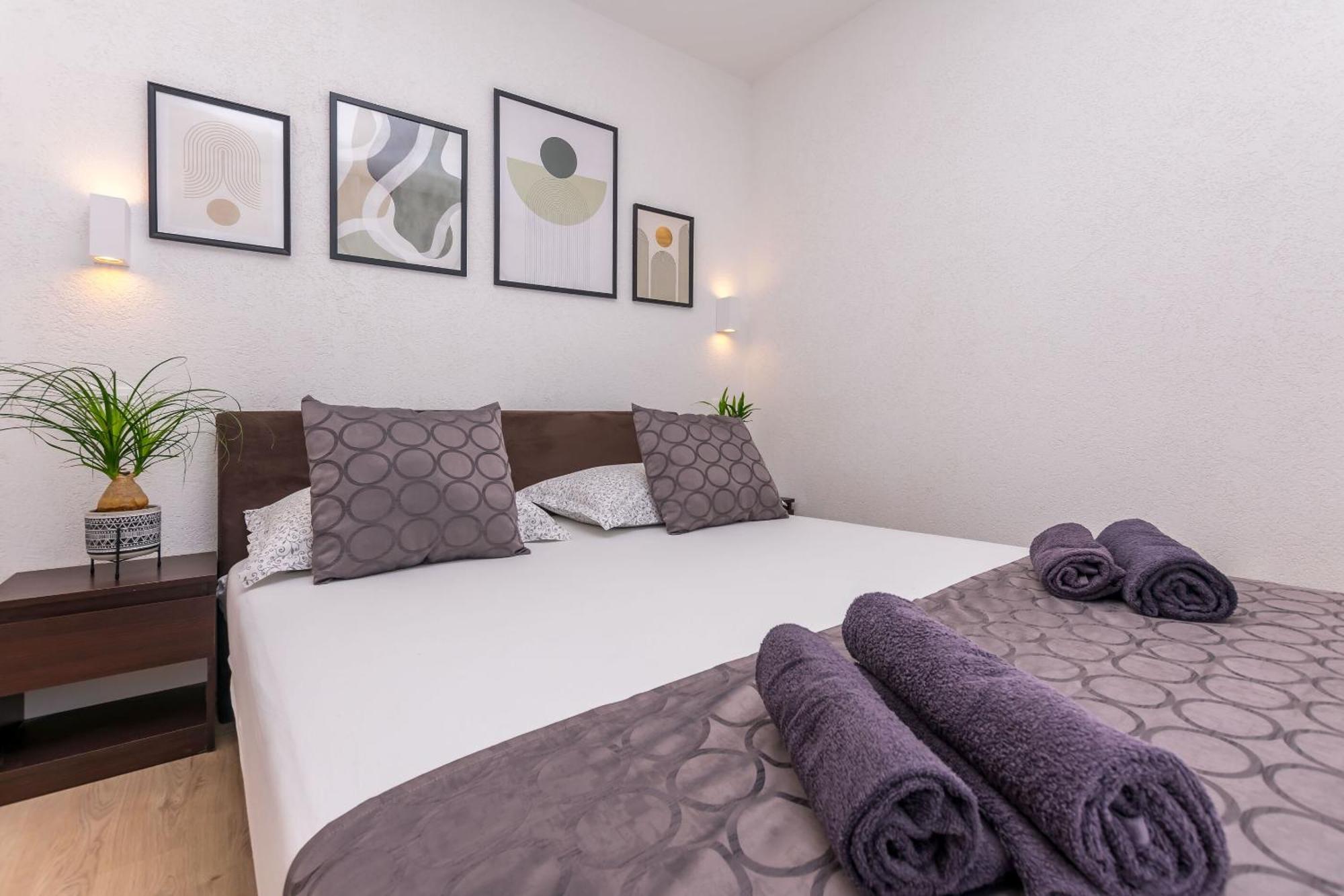 Apartments Mladen Дуче Экстерьер фото