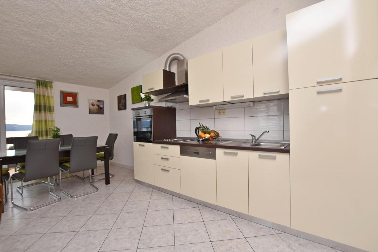 Apartments Mladen Дуче Экстерьер фото